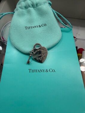 Tiffany & Co. Silver Heart Lock and Key with Tiffany Blue Pouch
